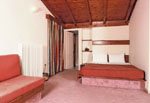 Hotel Dryades Kalavrita - Room Interior